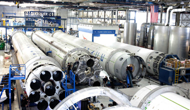 <span style="color:#333333;">Equipamento industrial</span>